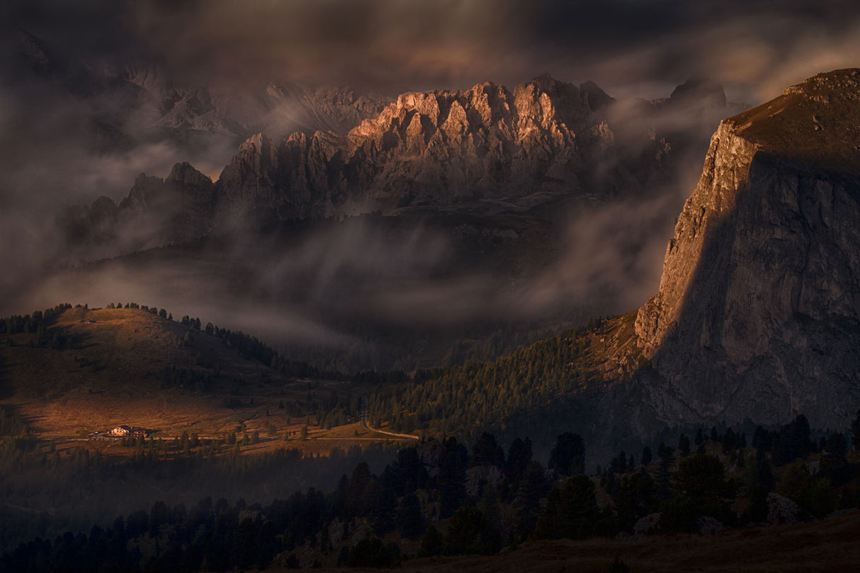 As the clouds started to move Poster och Canvastavla