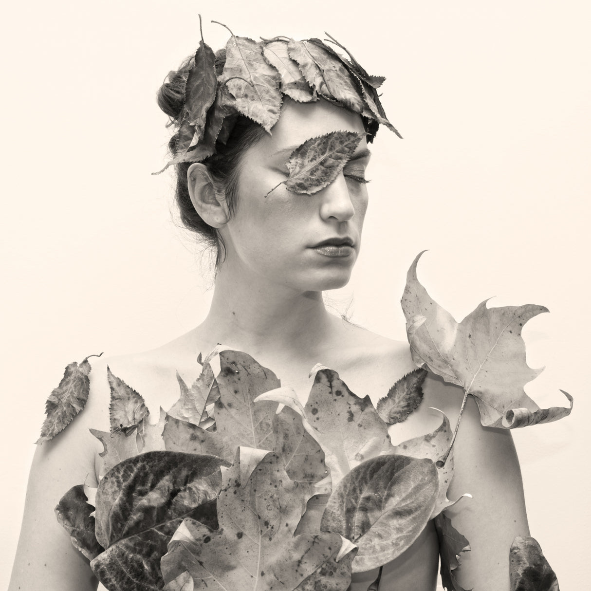 Autoportrait Leaves Poster och Canvastavla
