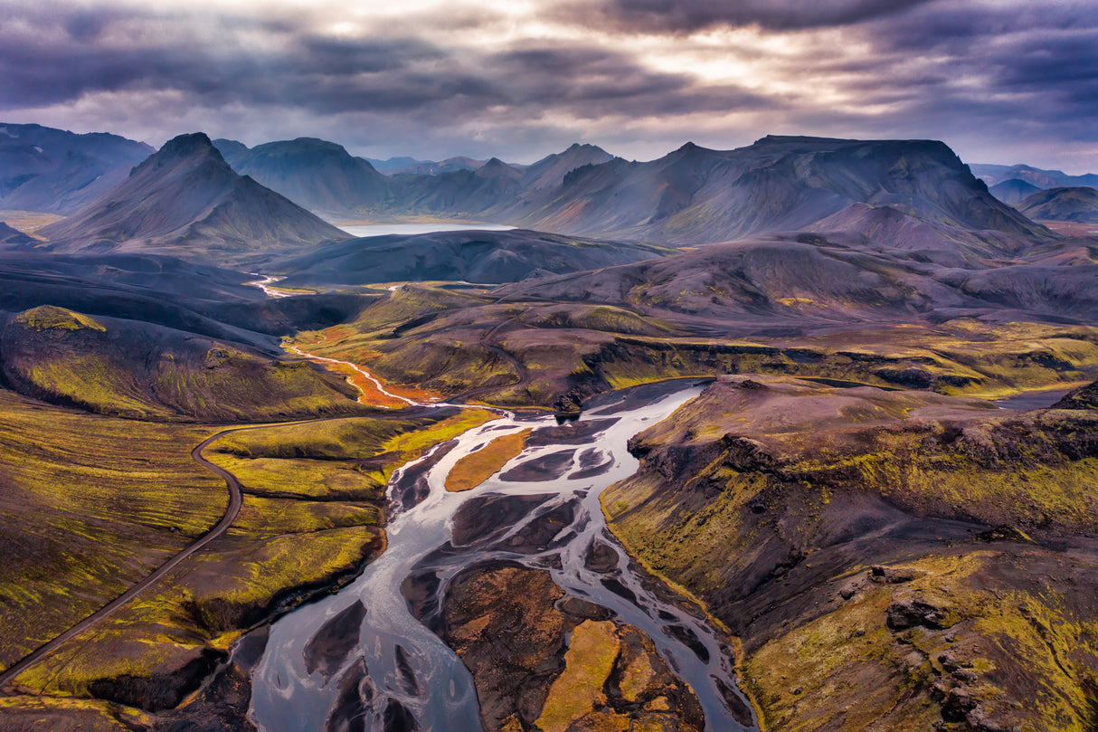 Over the Highlands Poster och Canvastavla