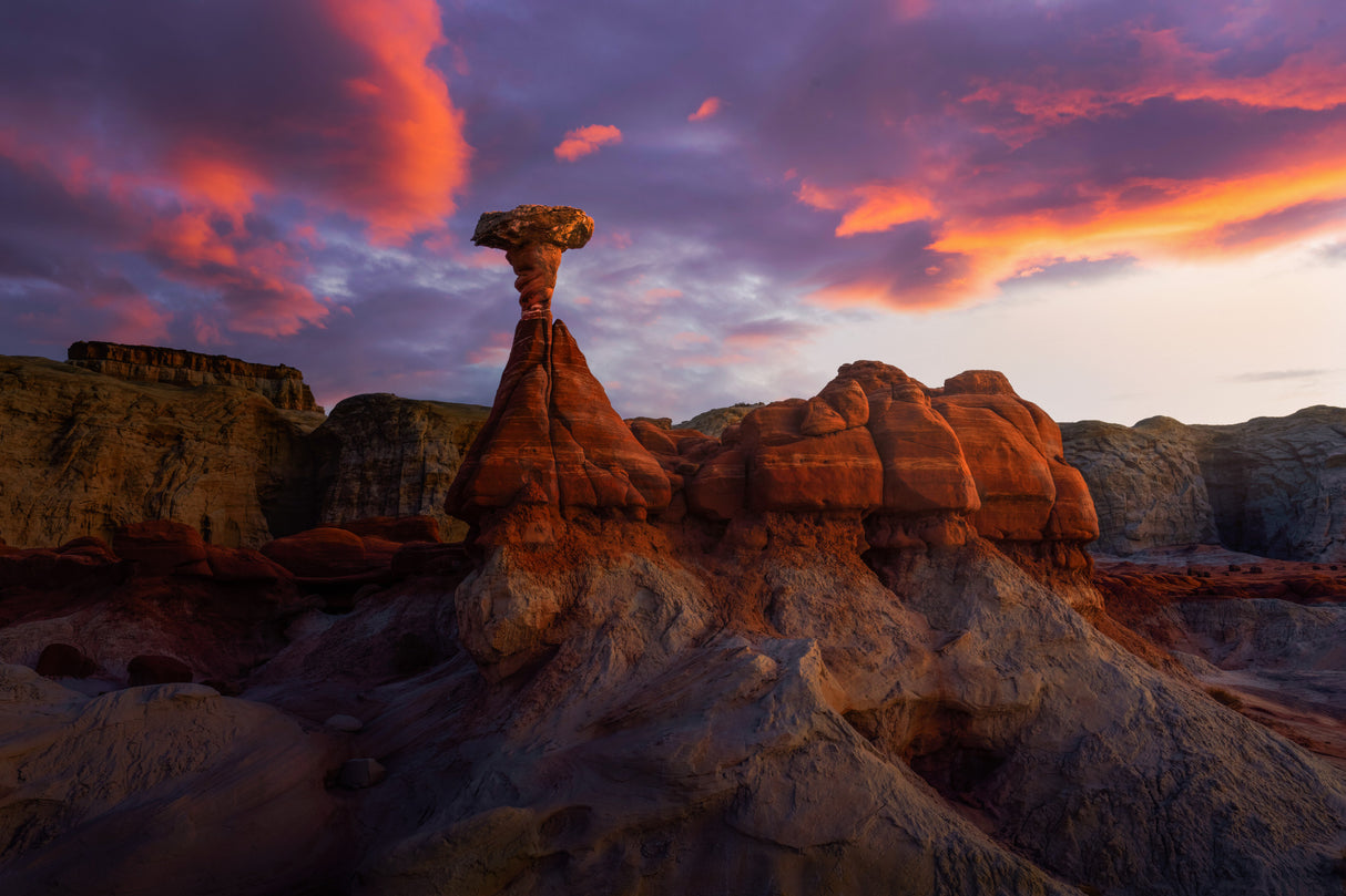 Hoodoos in Sunset Poster och Canvastavla