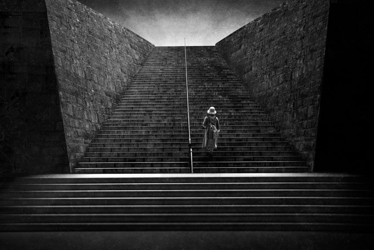 Silent step to the light Poster och Canvastavla
