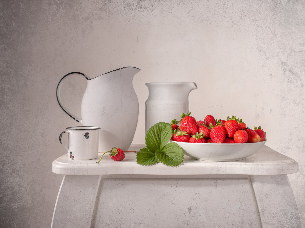 Fresh strawberries Poster och Canvastavla
