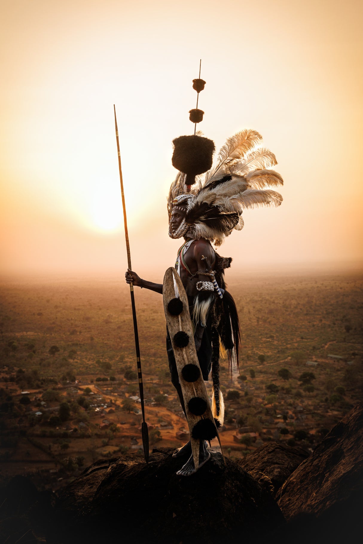 Portrait at Sunrise, Lopit man, Soth Sudan Poster och Canvastavla