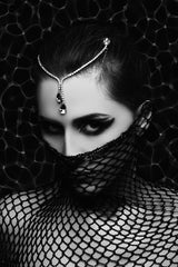 The Darkness in Her Veins Poster och Canvastavla