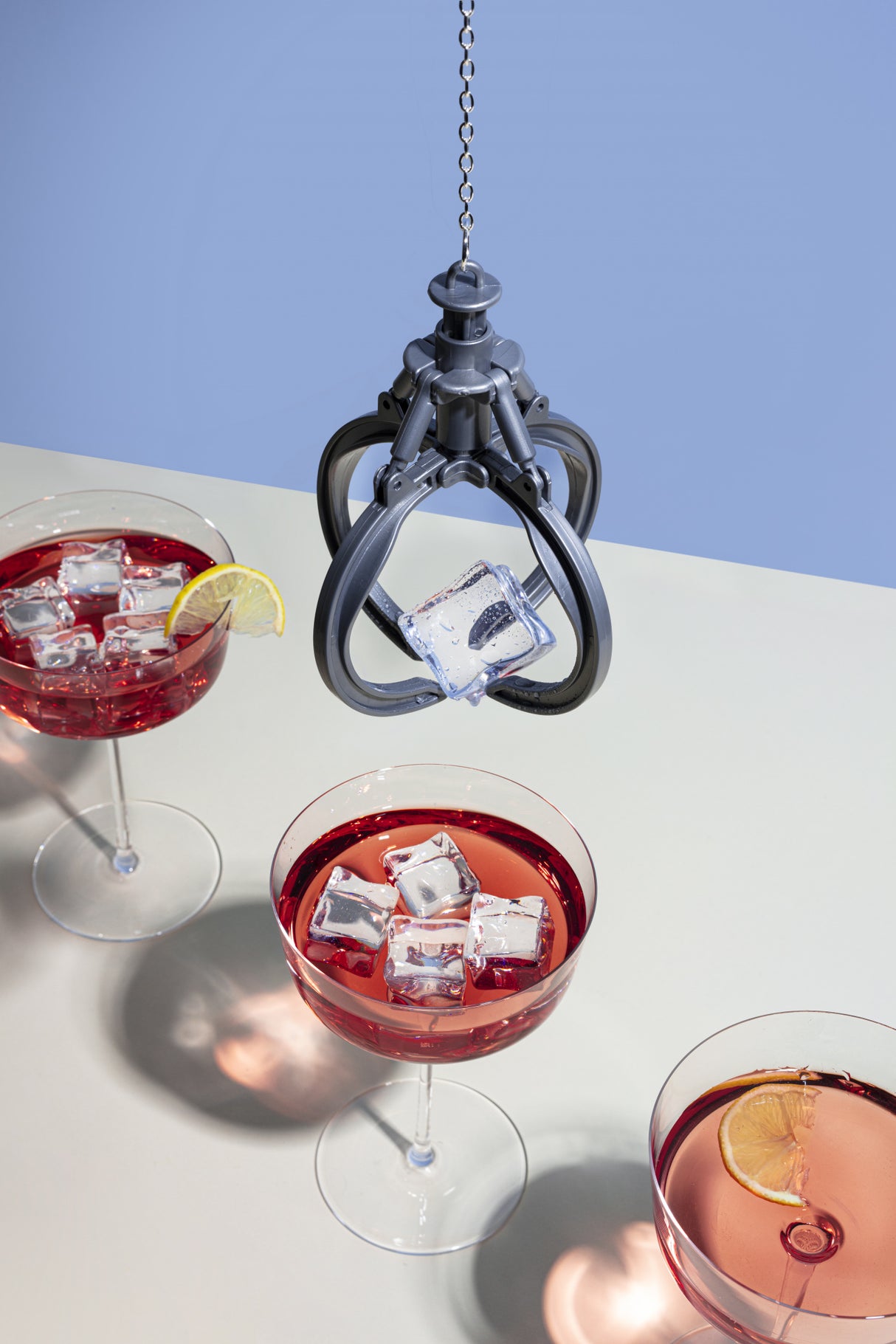 Robotic Waitress Poster och Canvastavla