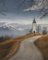 On the Top of the Hill Poster och Canvastavla
