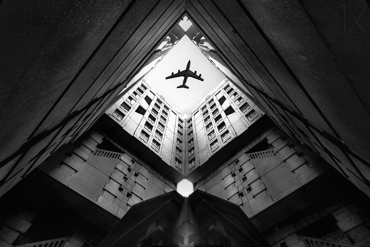 Plane city Poster och Canvastavla