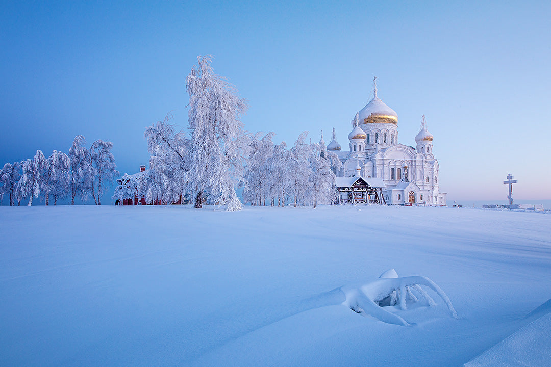 Belogorsky Monastery Poster och Canvastavla