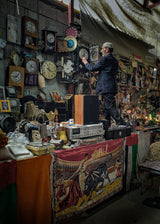 Seller of antiques and used materials Poster och Canvastavla