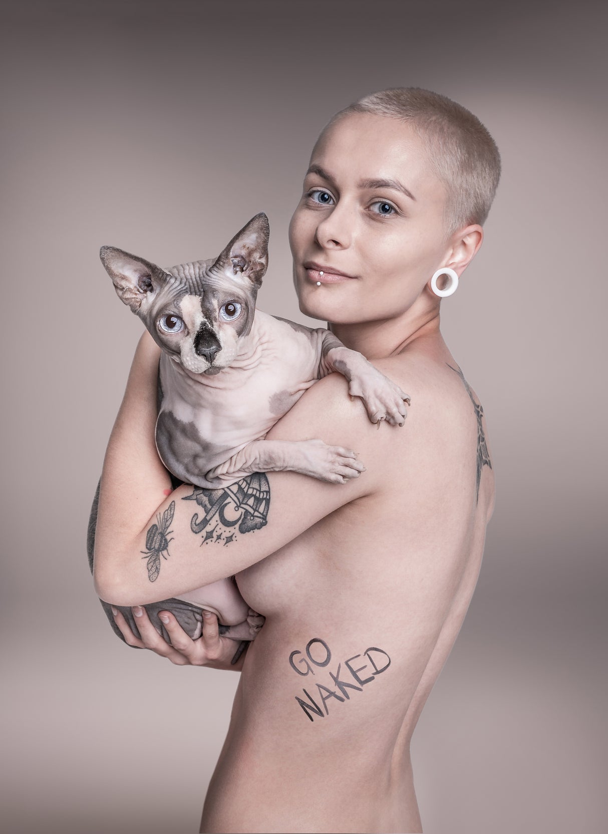 GoNaked Poster och Canvastavla