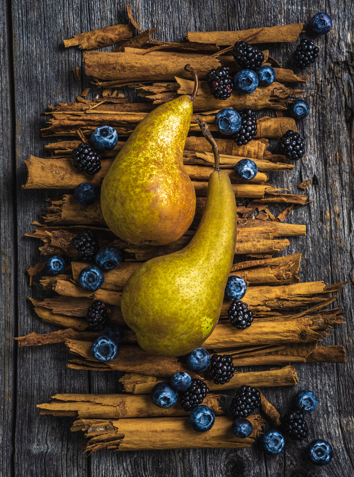 Pears and cinammon Poster och Canvastavla