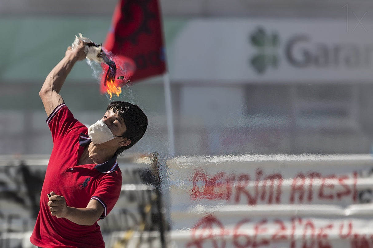 '' the fire of revolution ,,, '' Poster och Canvastavla