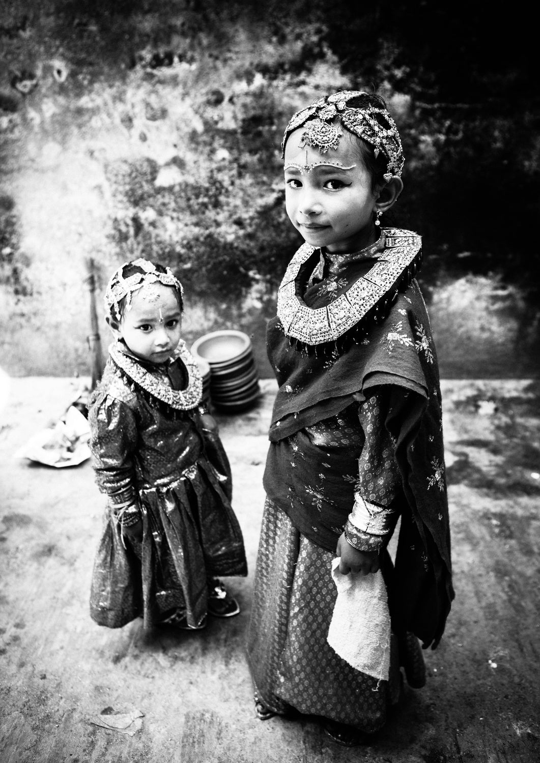 sisters in Nepal Poster och Canvastavla