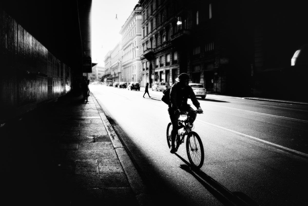 Urban cyclist Poster och Canvastavla