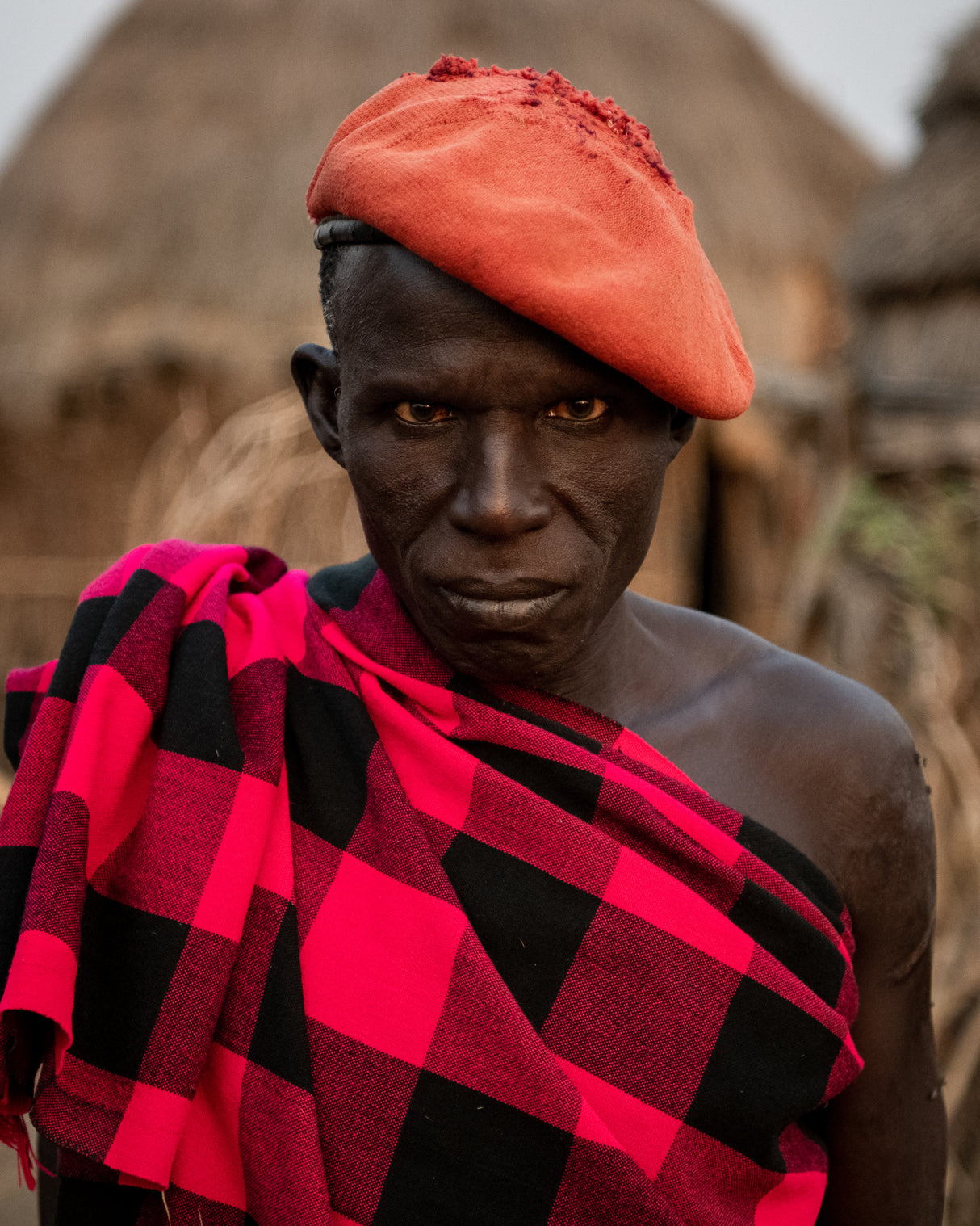 A Striking Jiye Man In The Morning Light Poster och Canvastavla