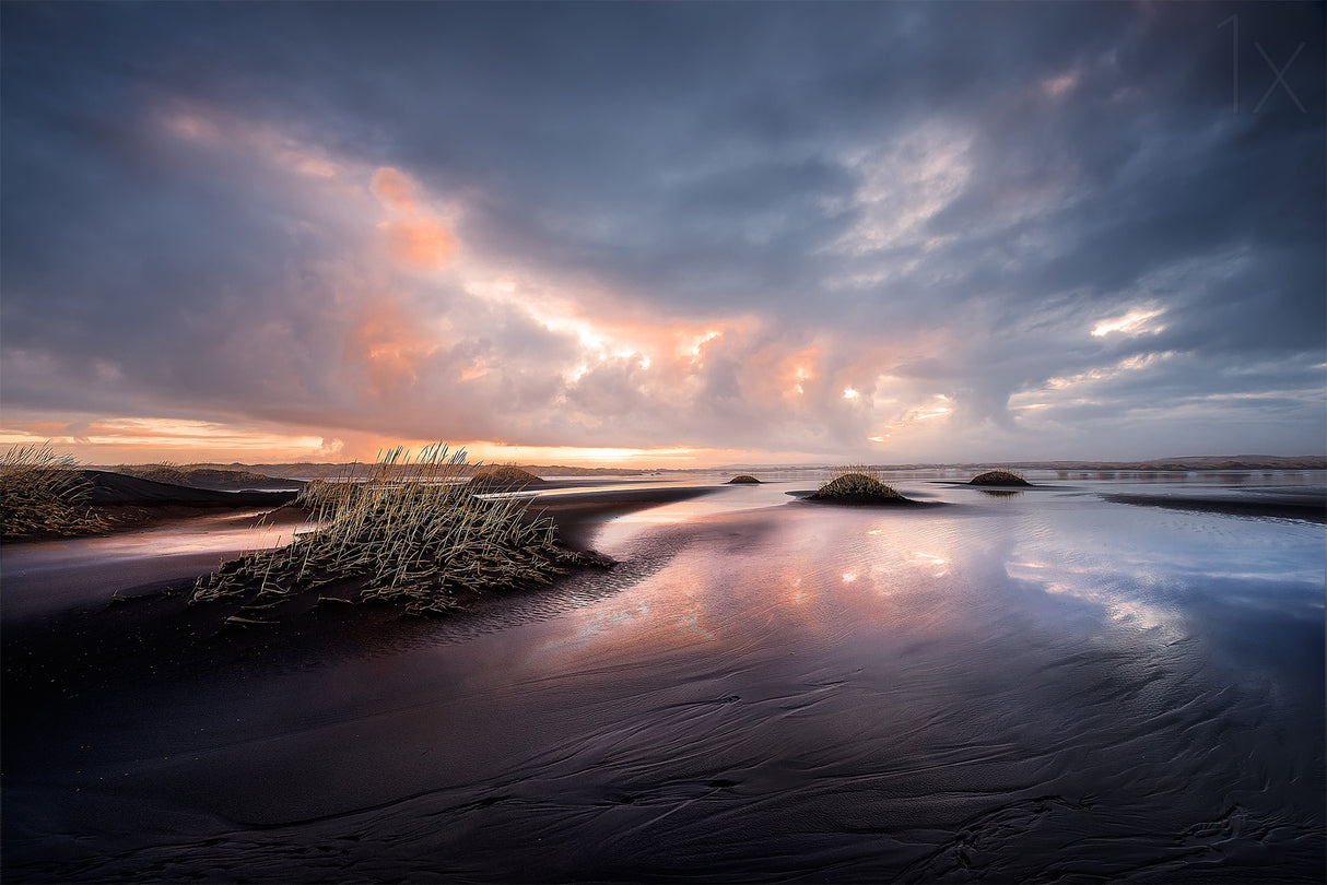 Black sand Poster och Canvastavla