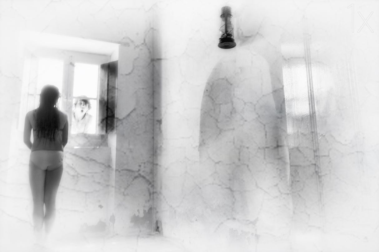 Ghost Of Love Poster och Canvastavla