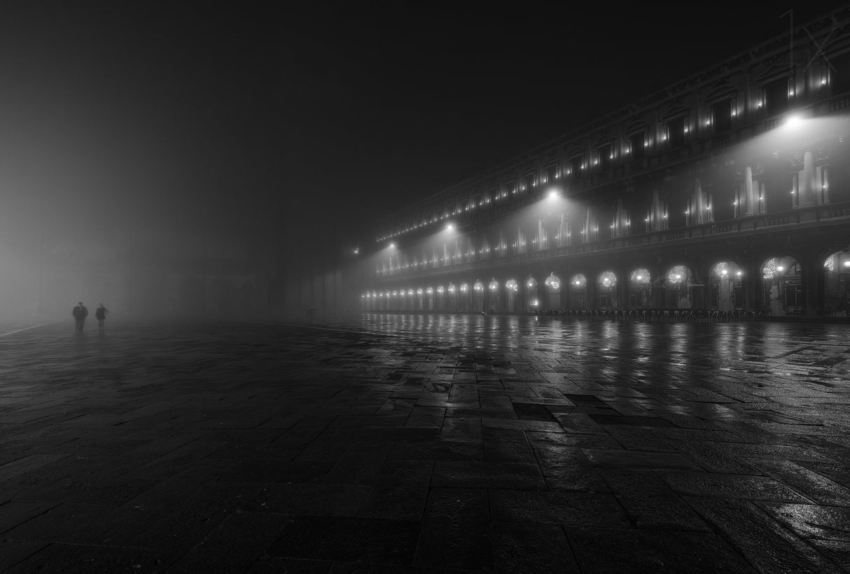 A Walk in the Fog Poster och Canvastavla