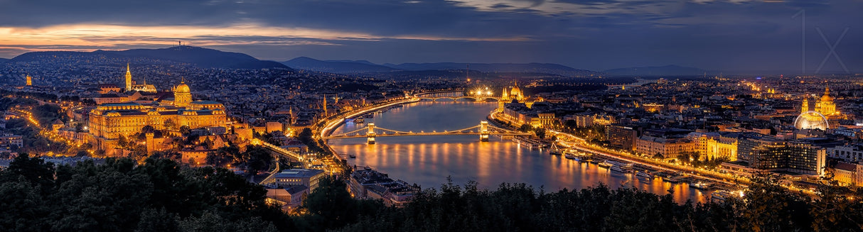 Panorama of Budapest Poster och Canvastavla