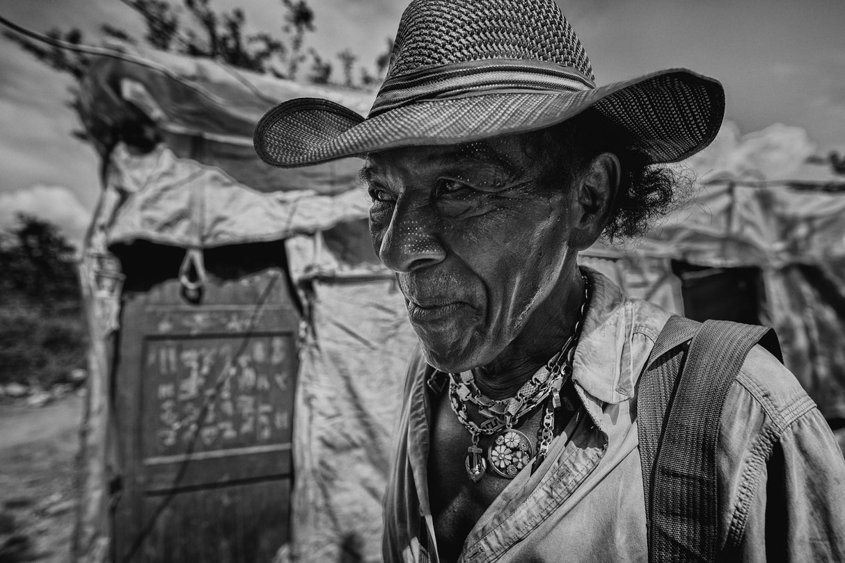 MAN OF SANTA MARTA Poster och Canvastavla
