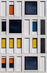Colorful Facade Poster och Canvastavla