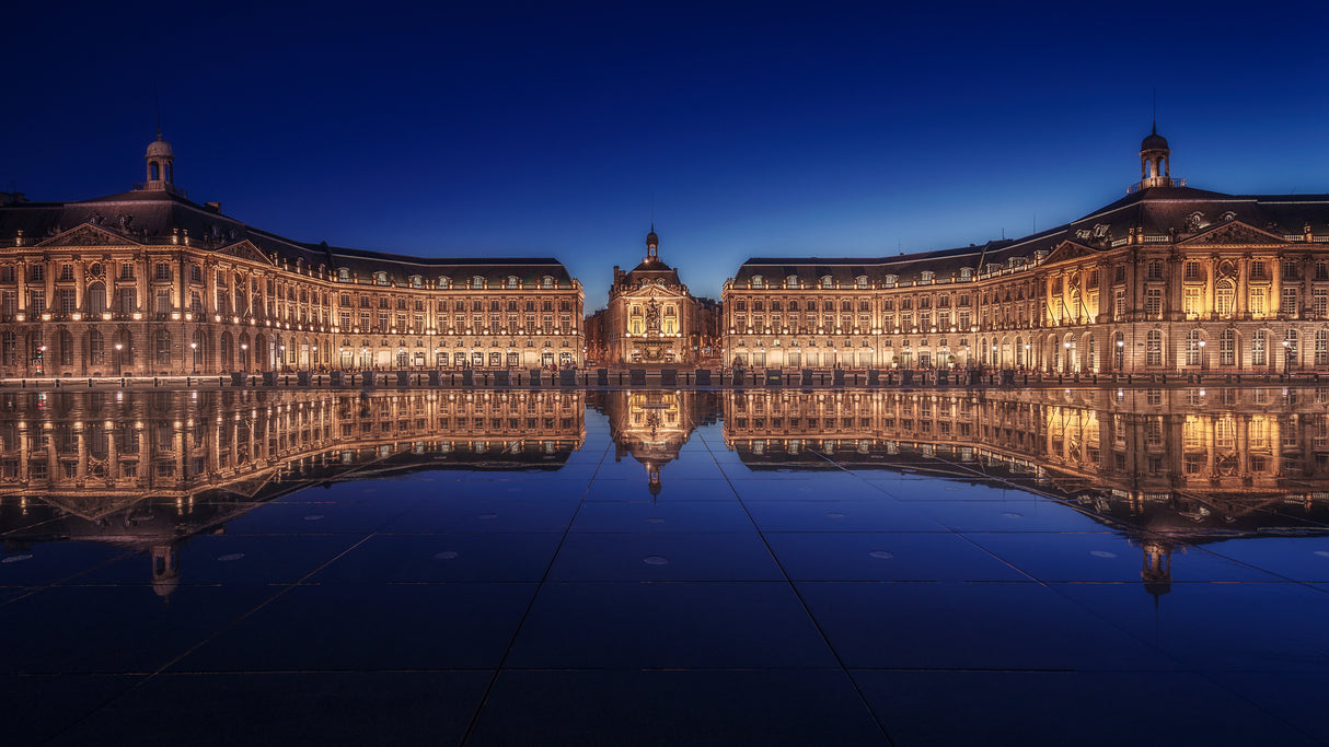 Place de la Bourse Poster och Canvastavla