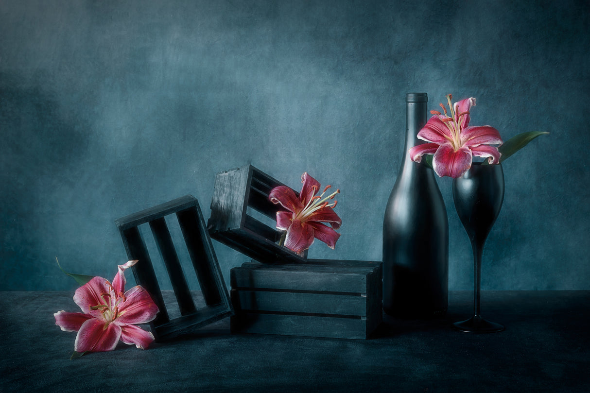 Blooming Lily Poster och Canvastavla