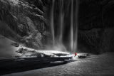 Solitude by the Falls Poster och Canvastavla