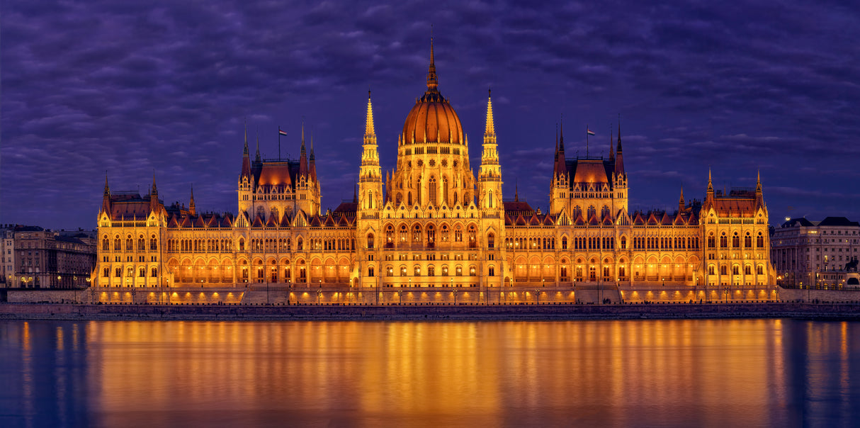 night in parliament Poster och Canvastavla