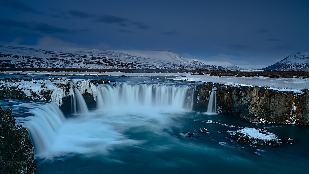 Godafoss at dawn Poster och Canvastavla