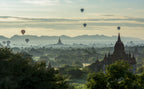 Balloons on temples Poster och Canvastavla
