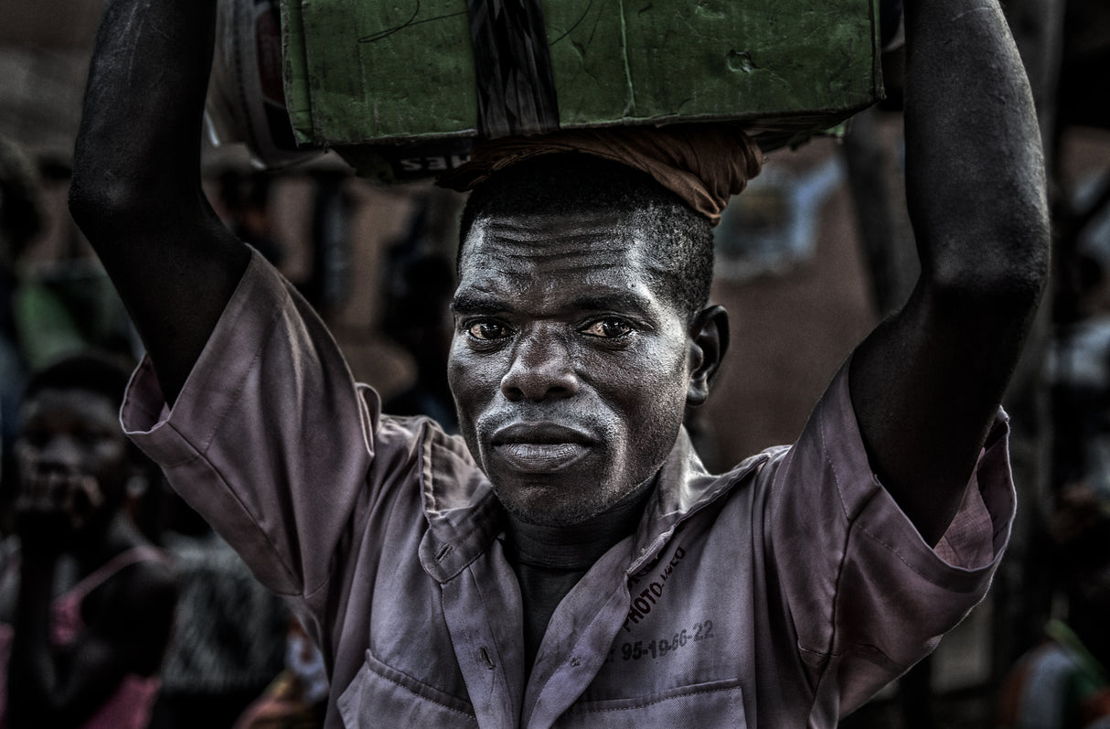 In a market in Benin. Poster och Canvastavla