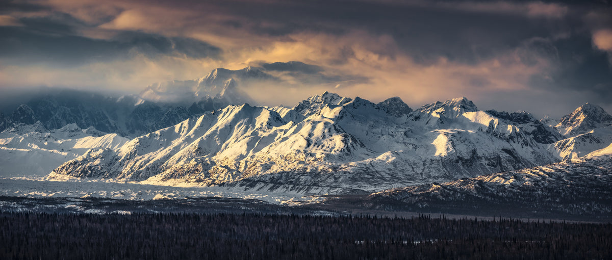 World of Mountains Poster och Canvastavla
