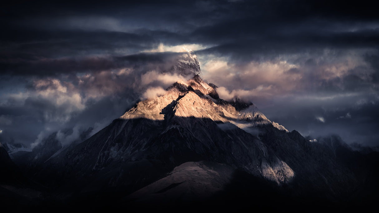 Tibet snow mountain《克麦隆山》 Poster och Canvastavla