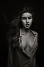 SENSUSAL BEAUTY [Romana U] Poster och Canvastavla