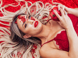 Woman with pomegranate Poster och Canvastavla