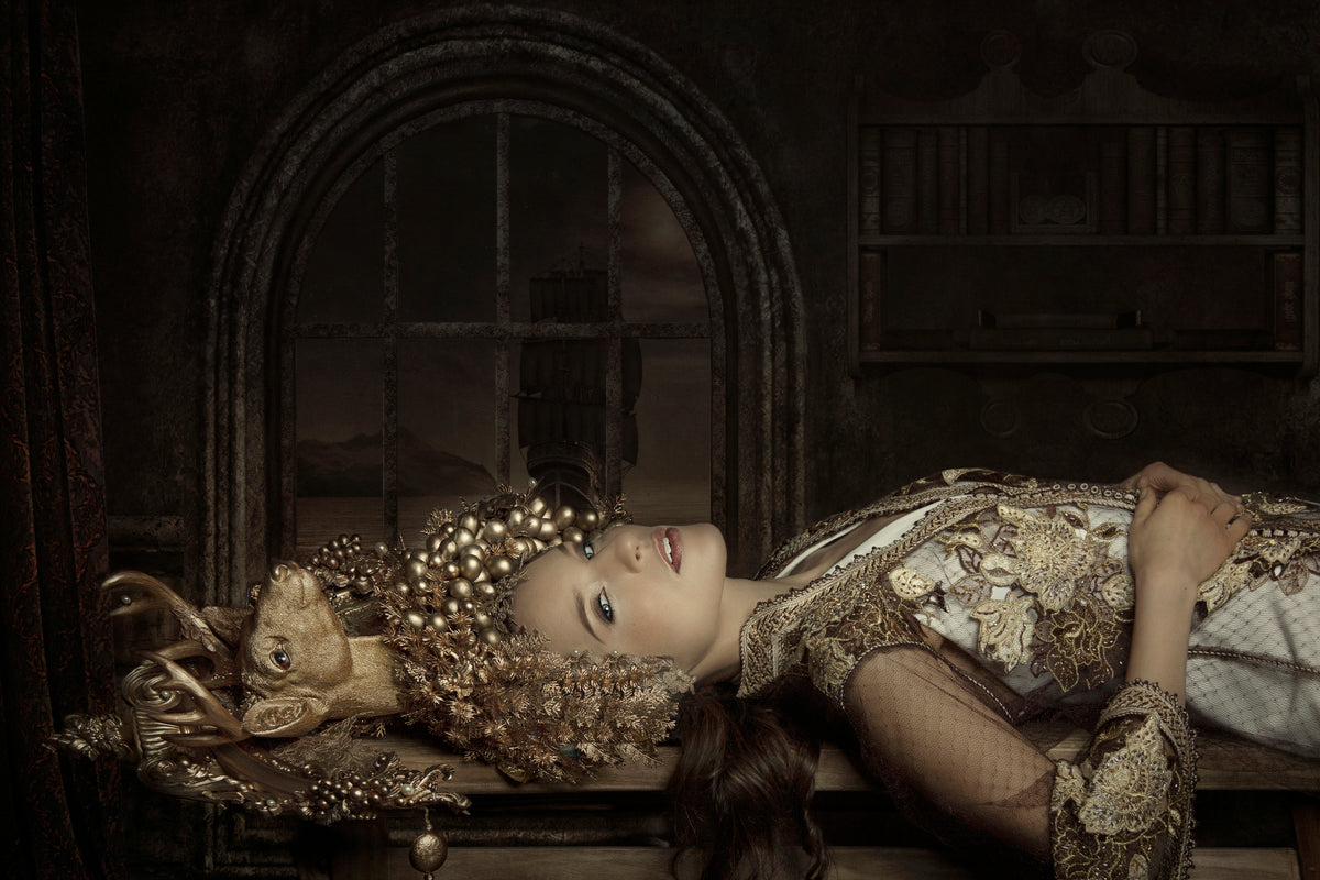 Lady in Gold Poster och Canvastavla