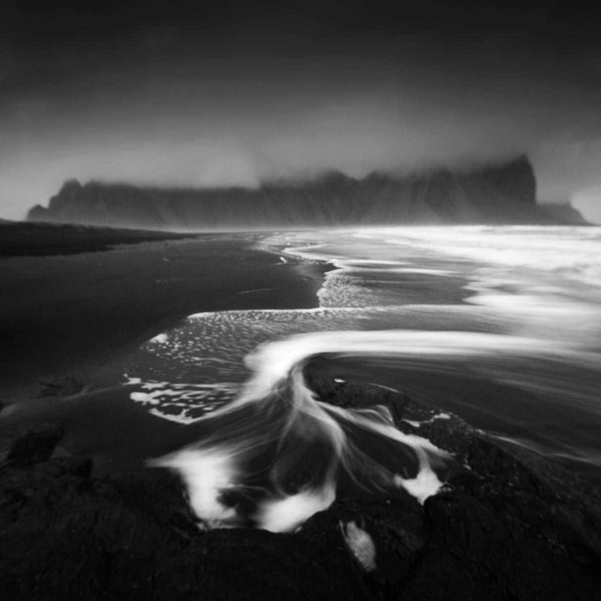 Mt Vestrahorn Hidden by Fog Poster och Canvastavla