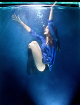 underwater artistic portrait shooting Poster och Canvastavla