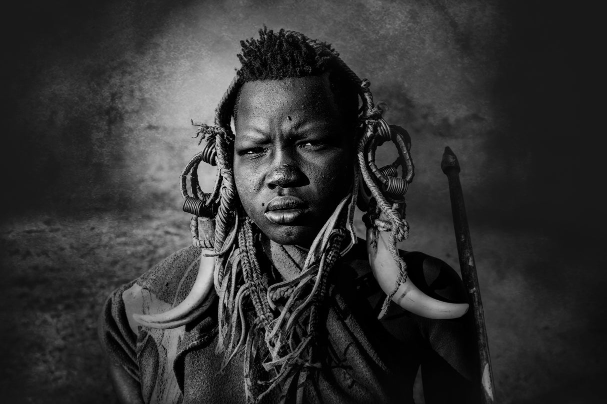 Omo Valley Girl Poster och Canvastavla