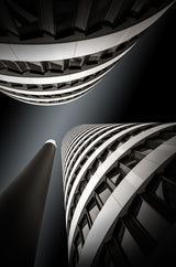 ... look up it´s round Poster och Canvastavla