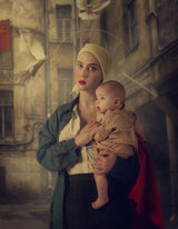 Red Madonna Poster och Canvastavla