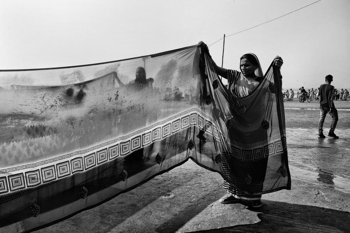 Saree Drying3 Poster och Canvastavla