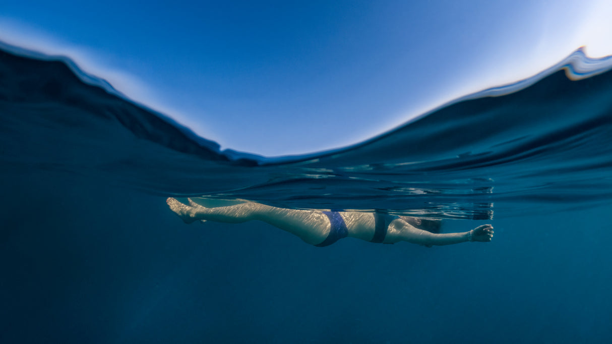 Submerged Poster och Canvastavla