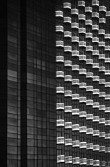 Balconies on Wilshire Boulevard Poster och Canvastavla