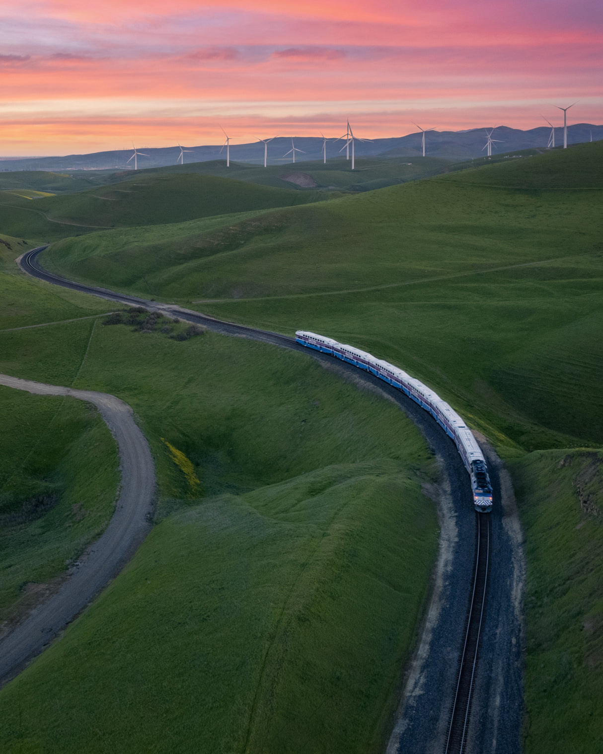 Trains and Windmills Poster och Canvastavla