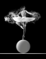 Spin with Ball Poster och Canvastavla