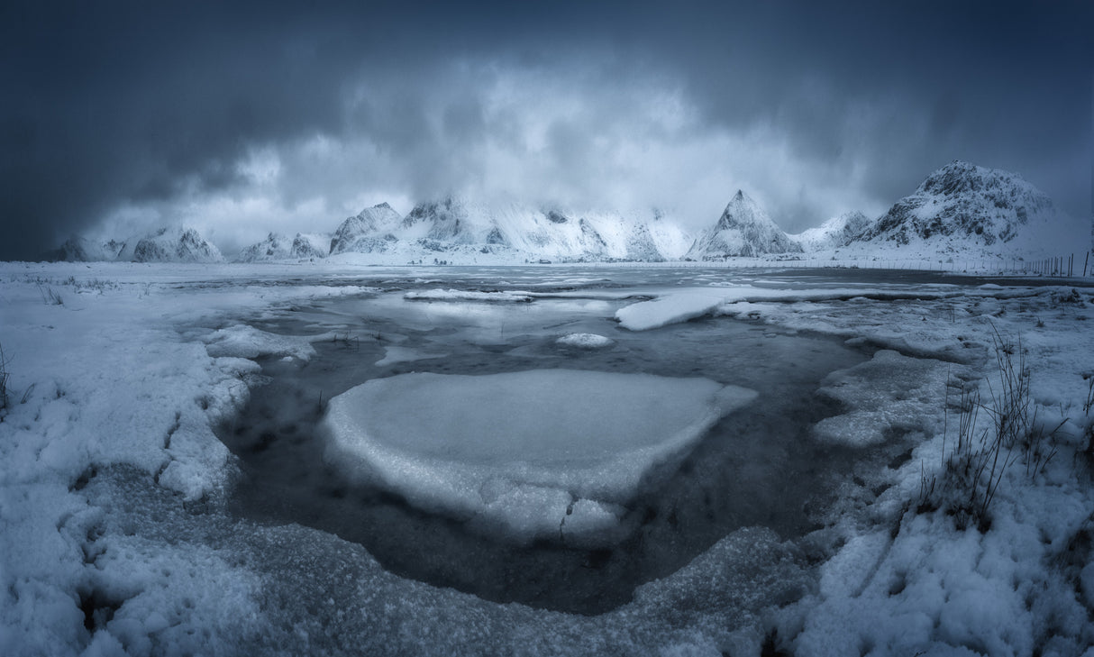 Ice mountains Poster och Canvastavla