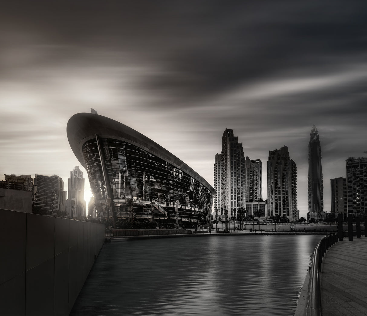 Dubai Opera, Dubai, UAE Poster och Canvastavla