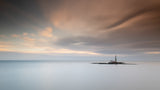 Winter's Dawn at St. Mary's Lighthouse Poster och Canvastavla